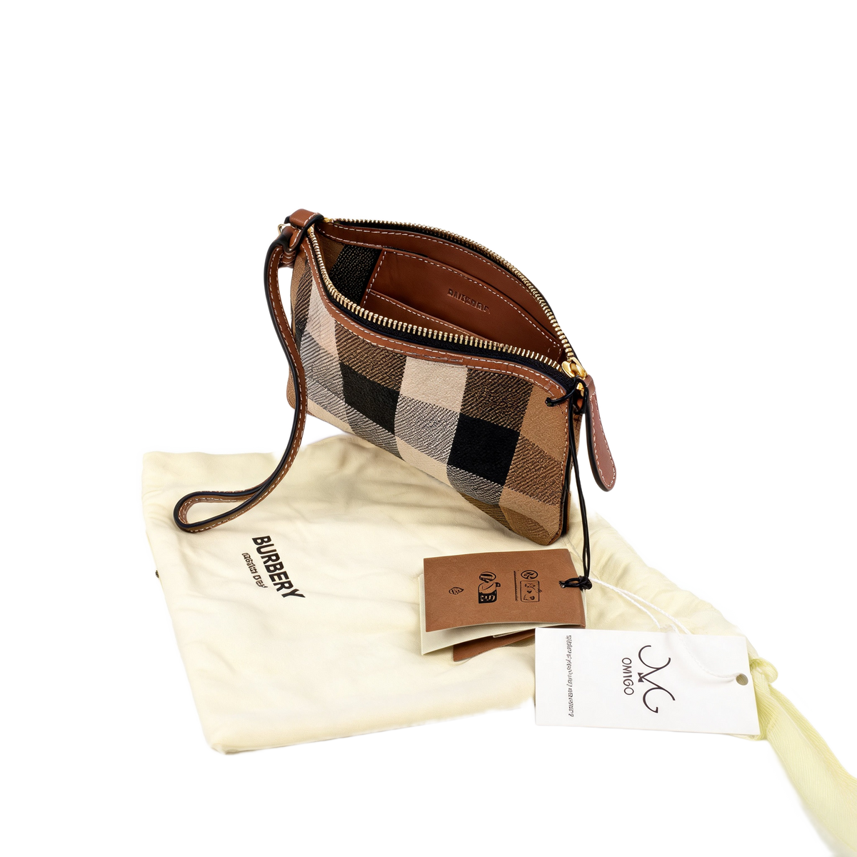Burberry Peyton Check Wristlet 3