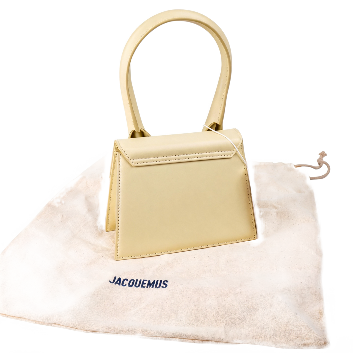 Jacquemus Le Chiquito Moyen 2
